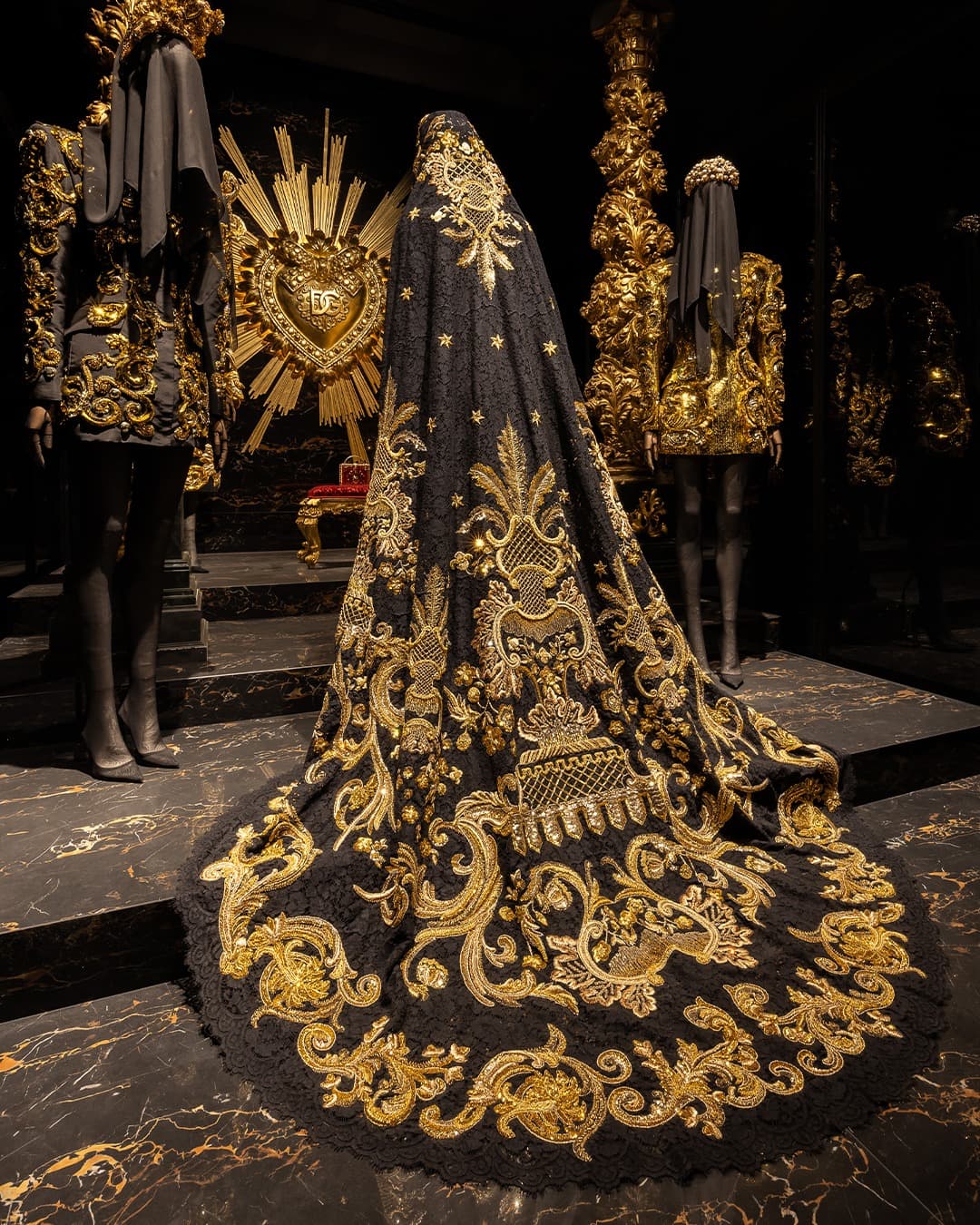 Silk-effect nappa leather slingback